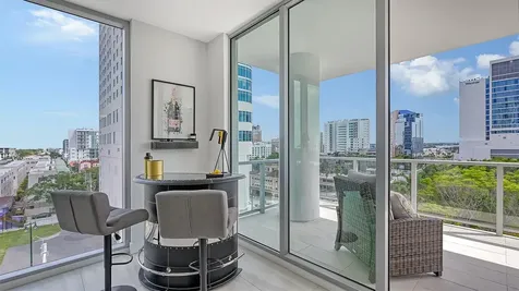 301 Quay Common Sarasota FL 34236