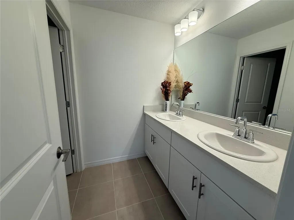 6431 Milestone Loop Palmetto FL 34221