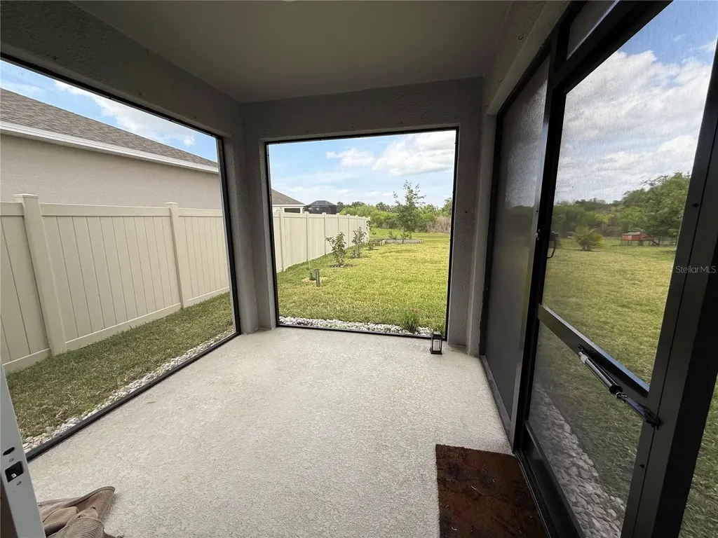 6431 Milestone Loop Palmetto FL 34221