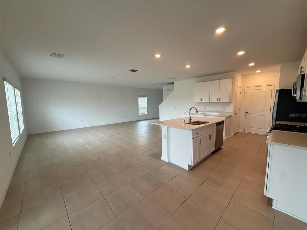 6431 Milestone Loop Palmetto FL 34221