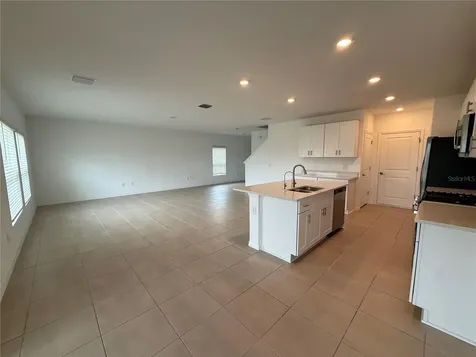 6431 Milestone Loop Palmetto FL 34221
