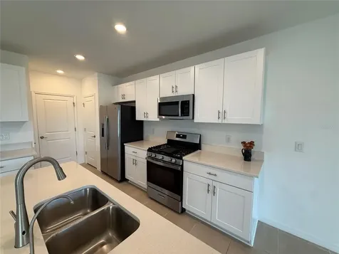 6431 Milestone Loop Palmetto FL 34221