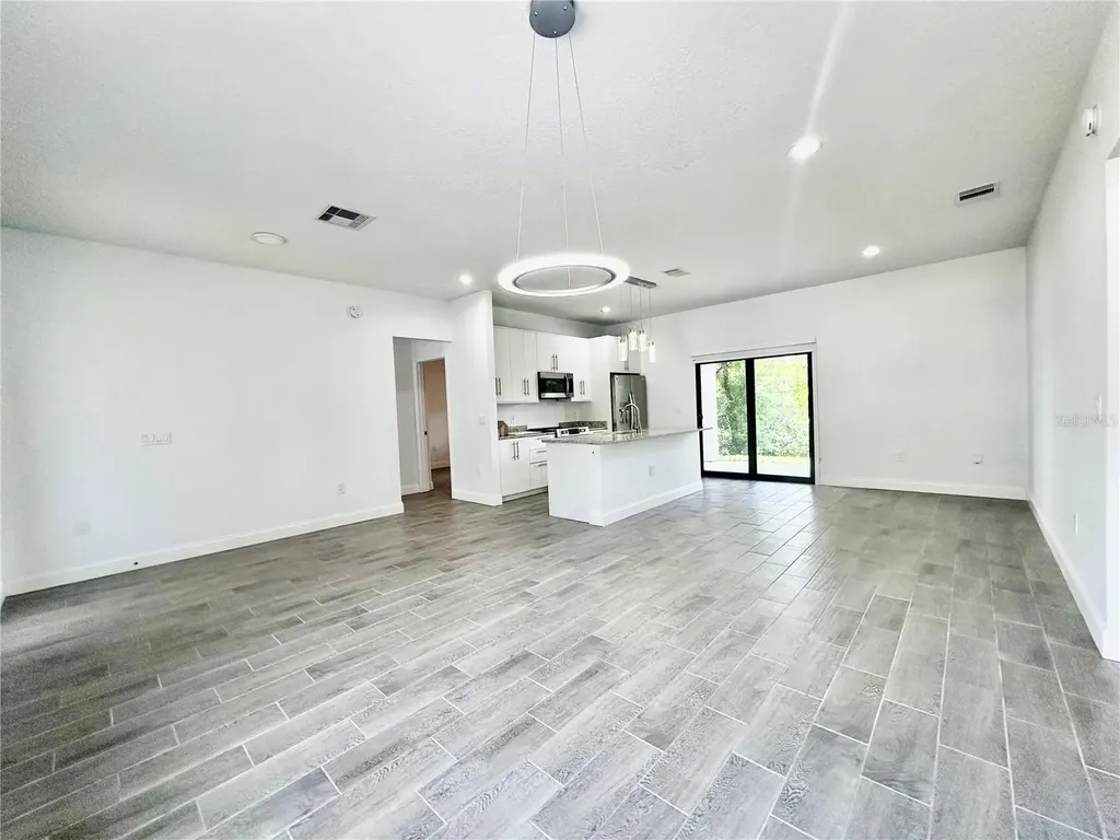 774 W 9th Street Deltona FL 32725