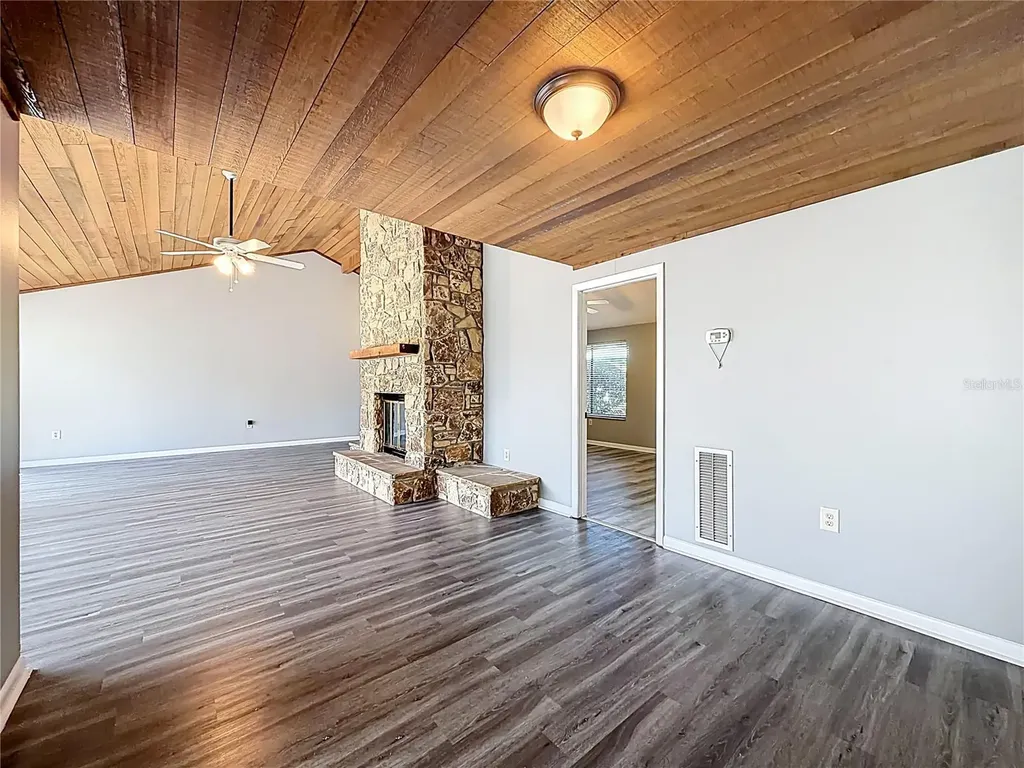 1921 Abbington Street Apopka FL 32712