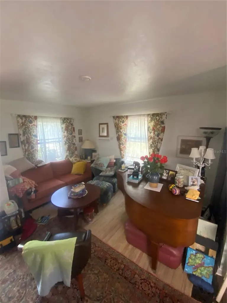 1231 NE 9th Street W Gainesville FL 32601