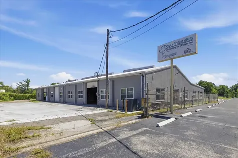 943 NW 17th Avenue Ocala FL 34475