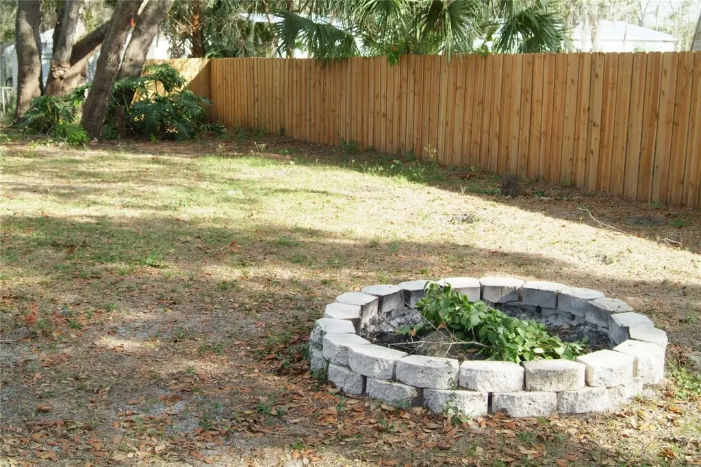 1846 Fruitland Park Boulevard Fruitland Park FL 34731
