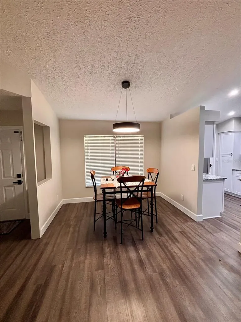 6104 26th Avenue E Bradenton FL 34208