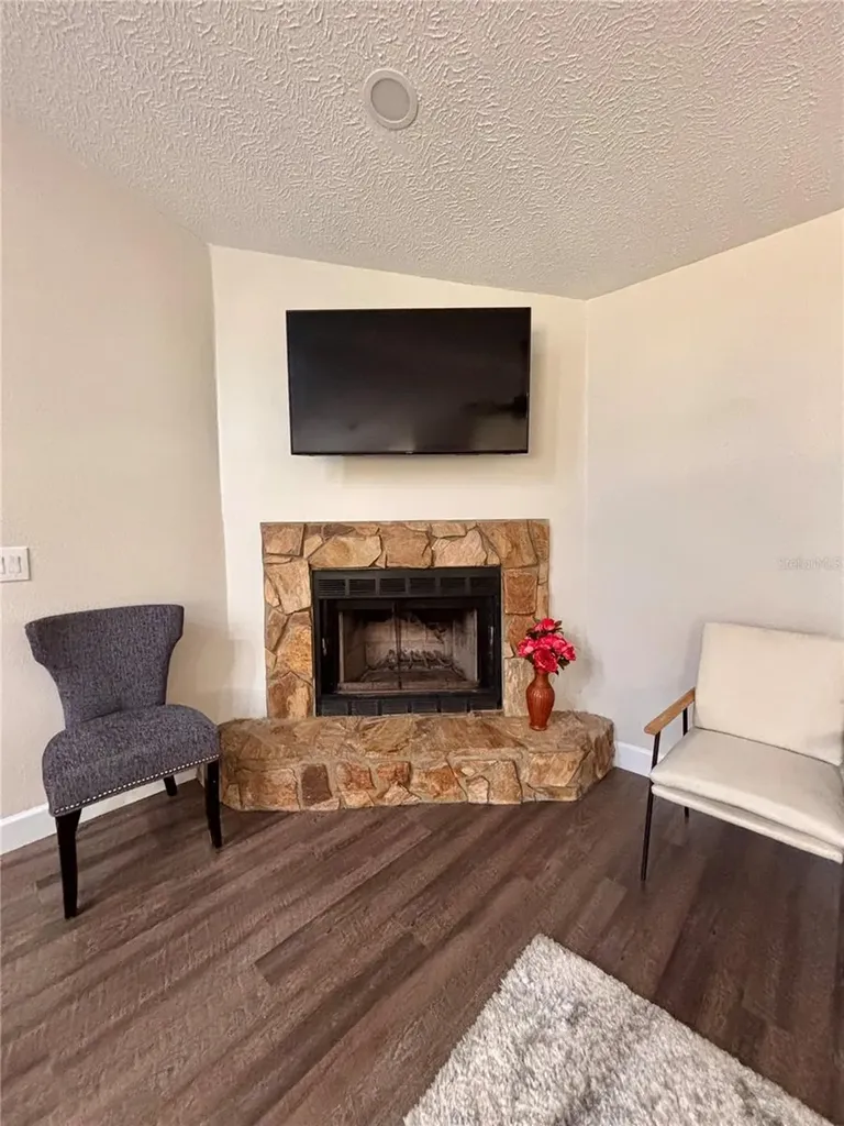 6104 26th Avenue E Bradenton FL 34208