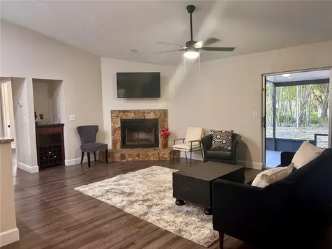 6104 26th Avenue E Bradenton FL 34208