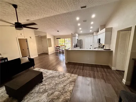 6104 26th Avenue E Bradenton FL 34208