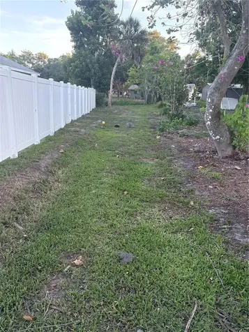 6104 26th Avenue E Bradenton FL 34208