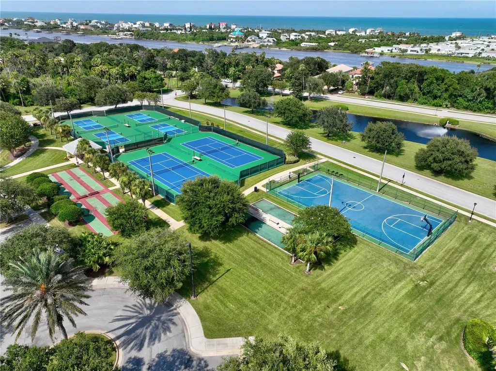 128 N Lakewalk Drive Palm Coast FL 32137