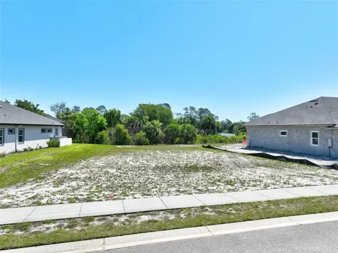 128 N Lakewalk Drive Palm Coast FL 32137