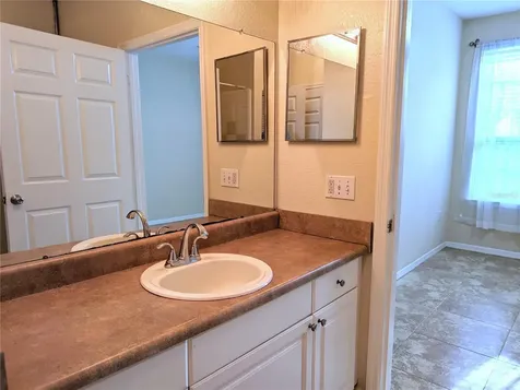 5711 Soldier Circle Sarasota FL 34233