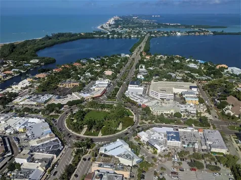 5711 Soldier Circle Sarasota FL 34233