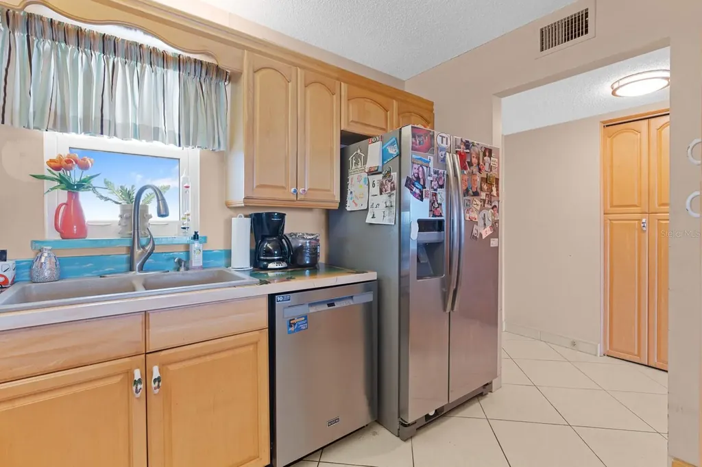 7401 Bay Island Drive S South Pasadena FL 33707