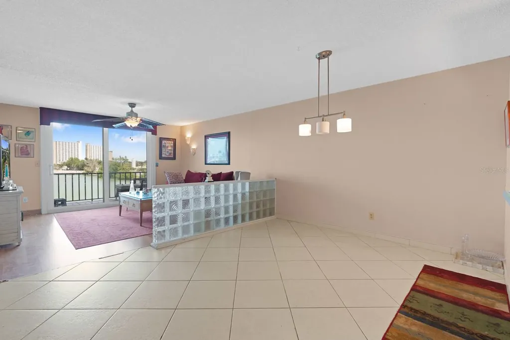 7401 Bay Island Drive S South Pasadena FL 33707