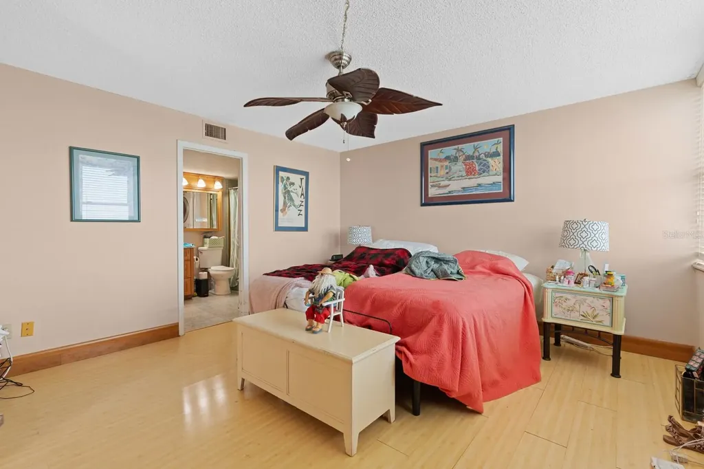 7401 Bay Island Drive S South Pasadena FL 33707