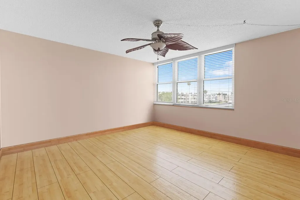 7401 Bay Island Drive S South Pasadena FL 33707