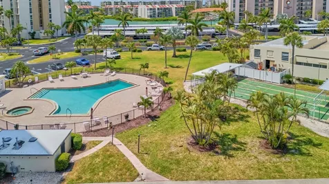 7401 Bay Island Drive S South Pasadena FL 33707