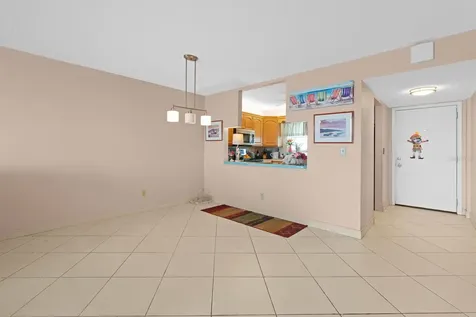 7401 Bay Island Drive S South Pasadena FL 33707