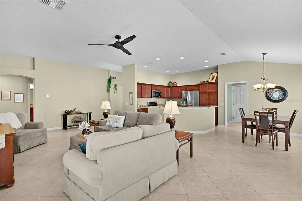 2877 Charlevoix Street The Villages FL 32163