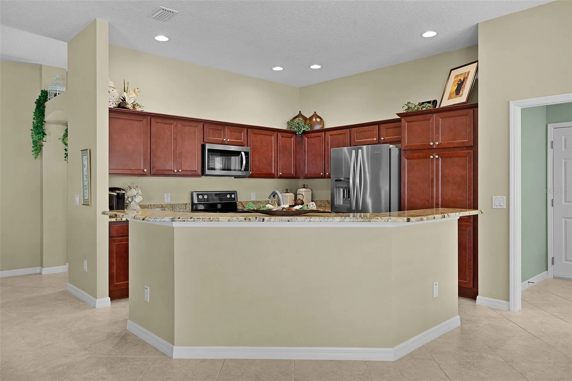 2877 Charlevoix Street The Villages FL 32163