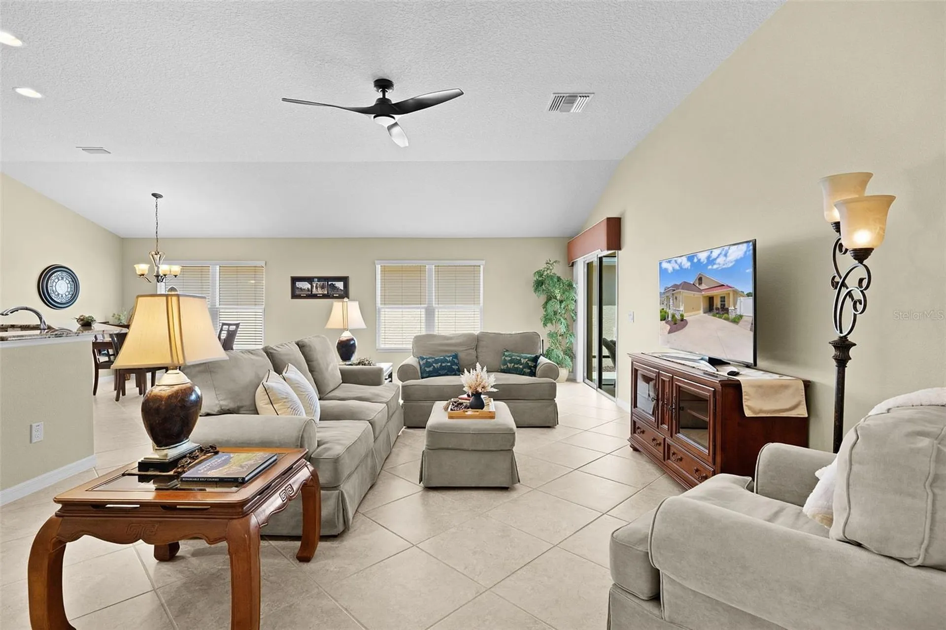 2877 Charlevoix Street The Villages FL 32163