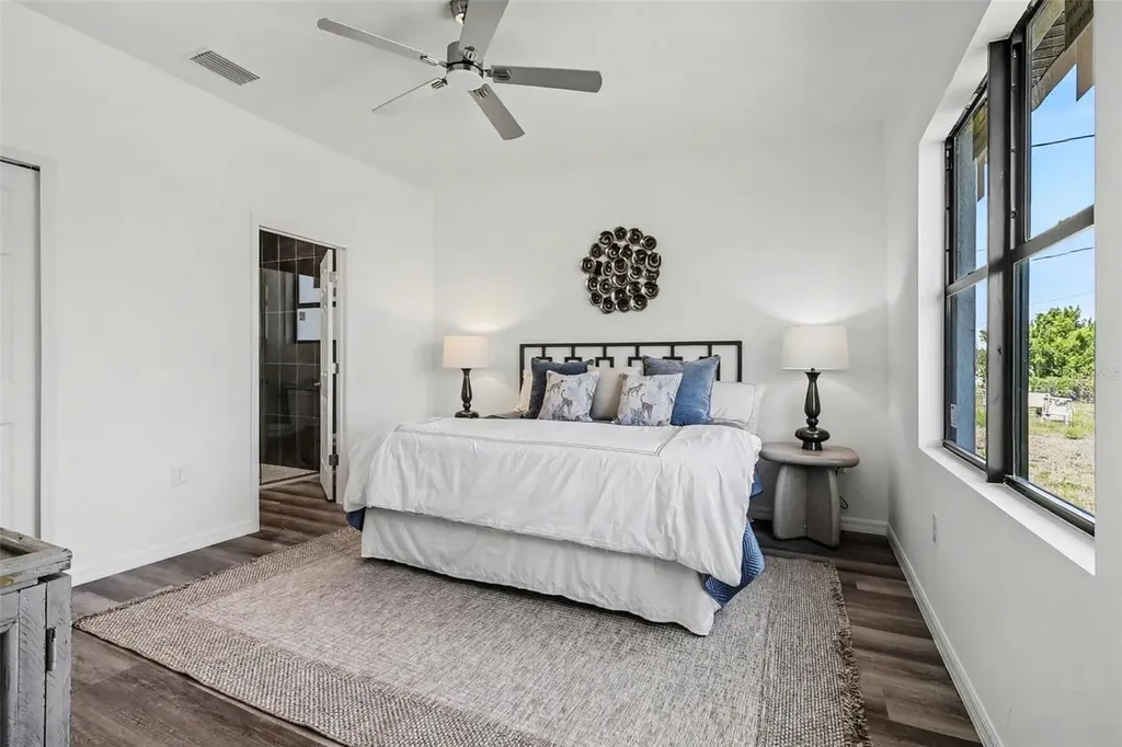 1727 NE 12th Terrace Cape Coral FL 33909