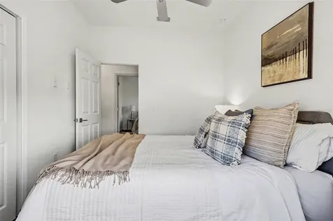 1727 NE 12th Terrace Cape Coral FL 33909