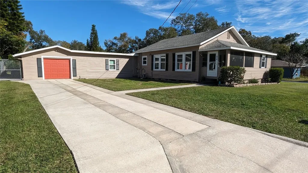 848 Valencia Street E Lakeland FL 33805