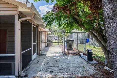 848 Valencia Street E Lakeland FL 33805