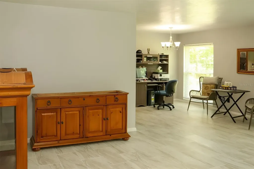 8424 NW 2 Place Gainesville FL 32607