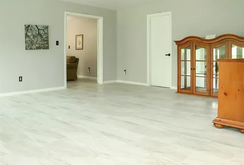 8424 NW 2 Place Gainesville FL 32607