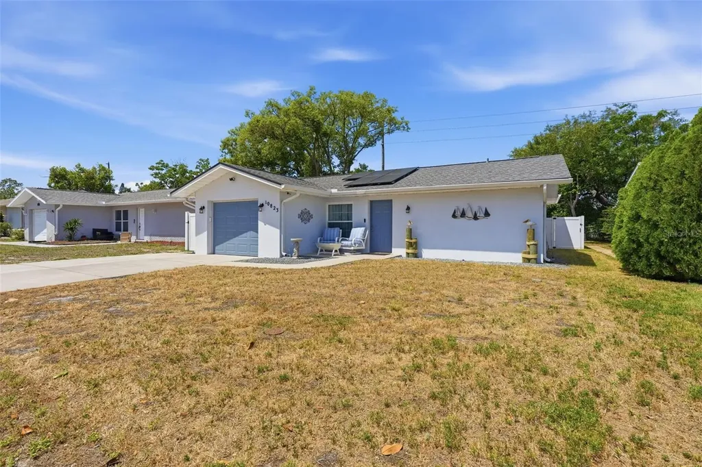 10823 Casa Grande Avenue Port Richey FL 34668