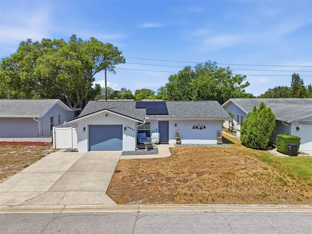 10823 Casa Grande Avenue Port Richey FL 34668