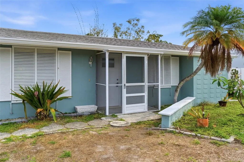 1032 Winsome Road North Fort Myers FL 33903