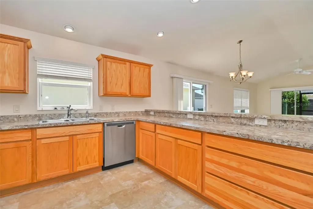 9188 SE 166th Sprung Lane The Villages FL 32162