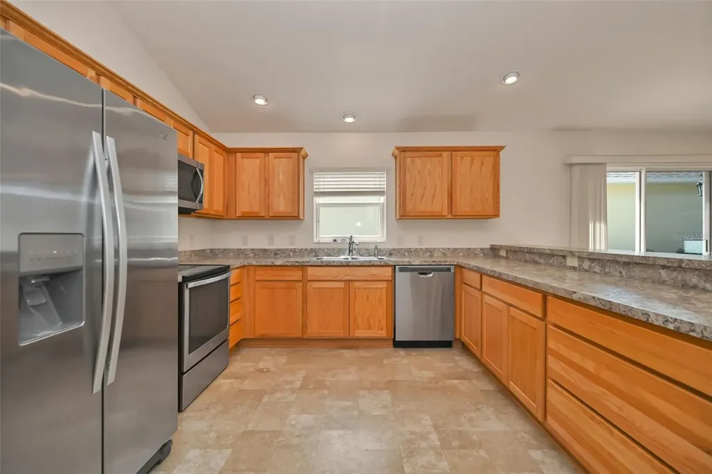 9188 SE 166th Sprung Lane The Villages FL 32162