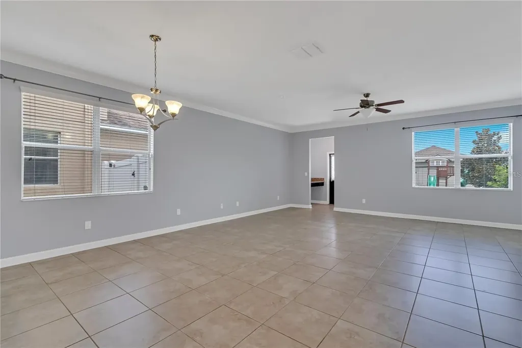 9892 Pecan Hickory Way Orlando FL 32832