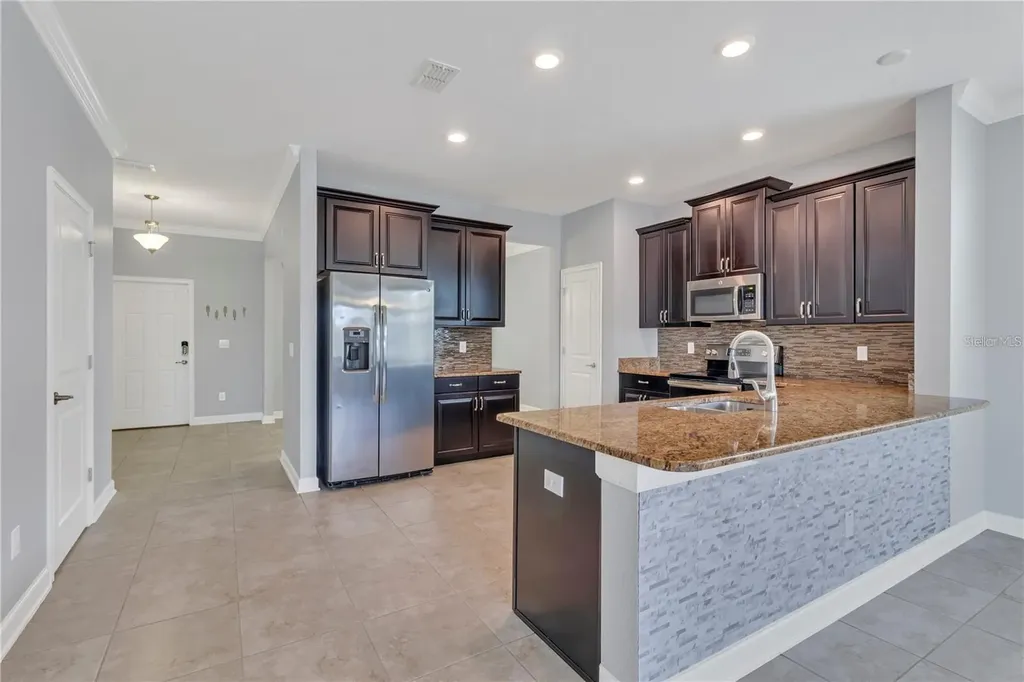 9892 Pecan Hickory Way Orlando FL 32832