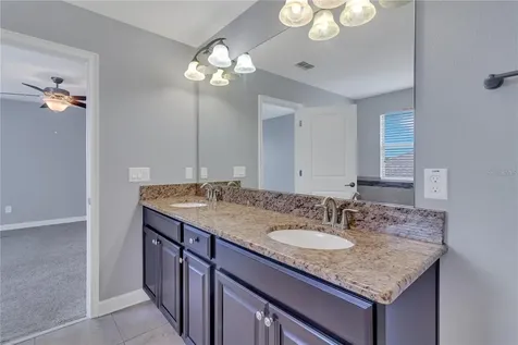 9892 Pecan Hickory Way Orlando FL 32832