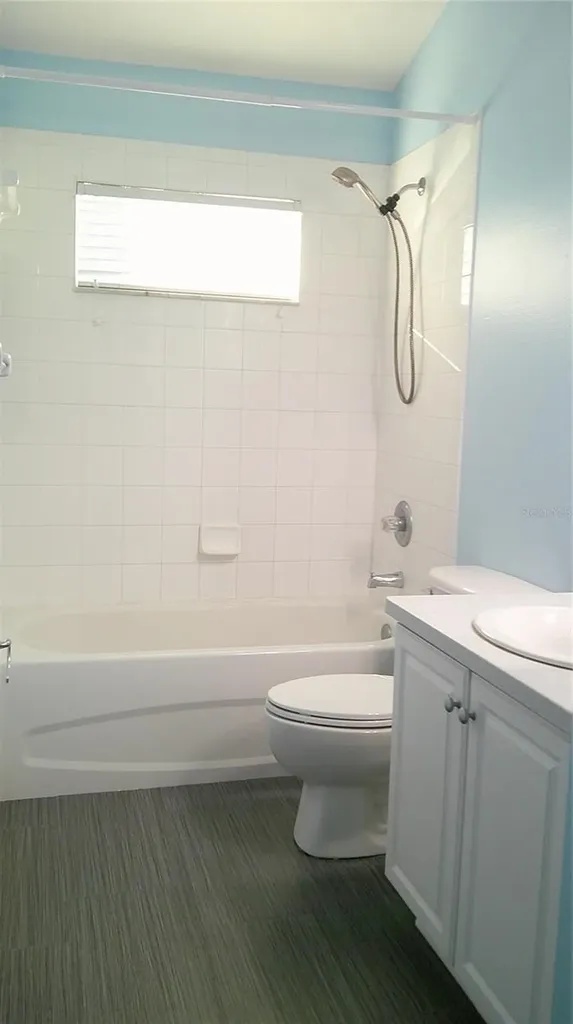 8512 Canterbury Lake Boulevard Tampa FL 33619