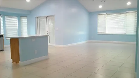 8512 Canterbury Lake Boulevard Tampa FL 33619