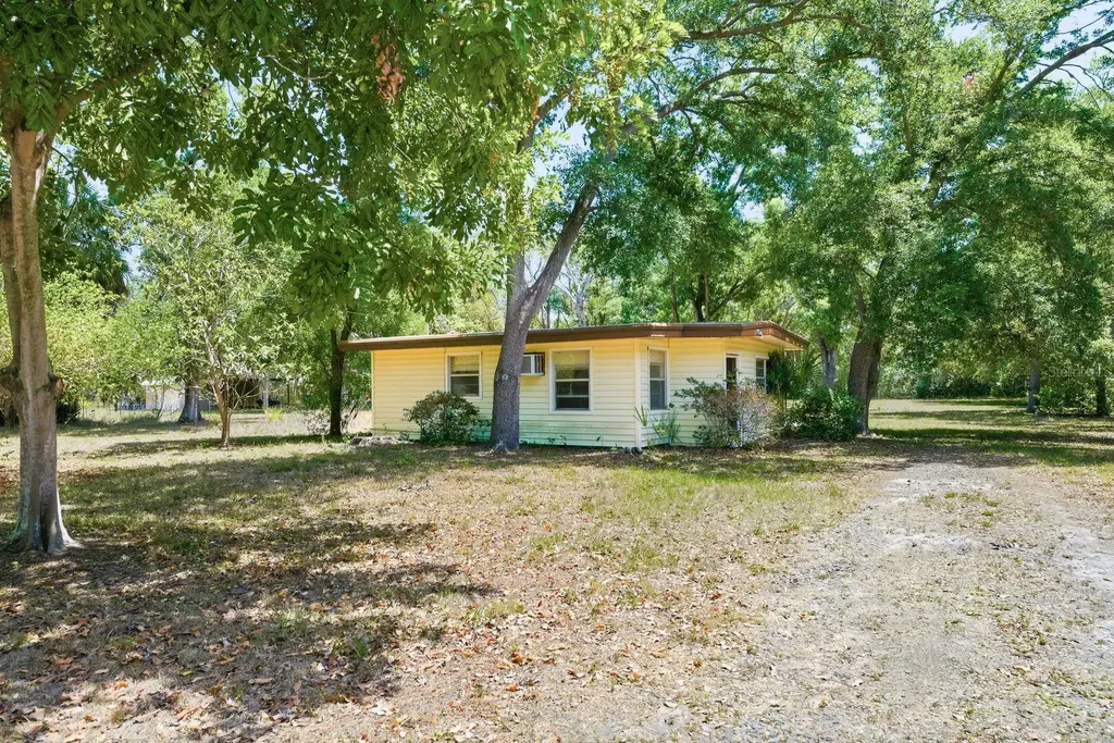 11405 Oak Lane Largo FL 33778