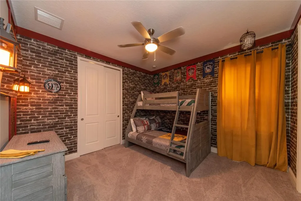 256 Auburn Avenue Kissimmee FL 34747