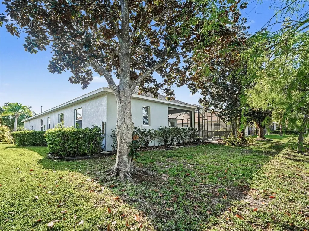 13950 Wood Duck Circle Lakewood Ranch FL 34202