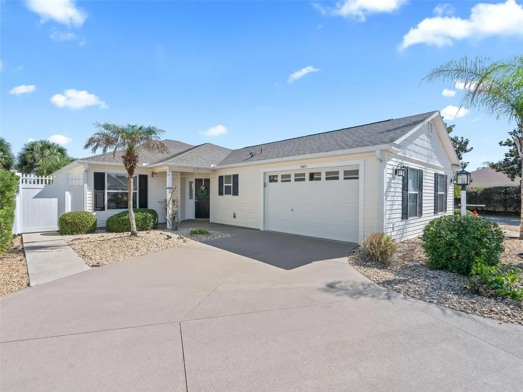 949 Tanglewood Place The Villages FL 32162