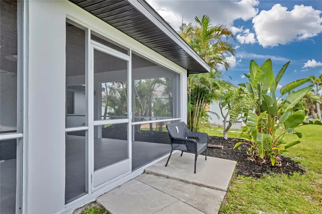 15180 Lyneburg Avenue Port Charlotte FL 33981